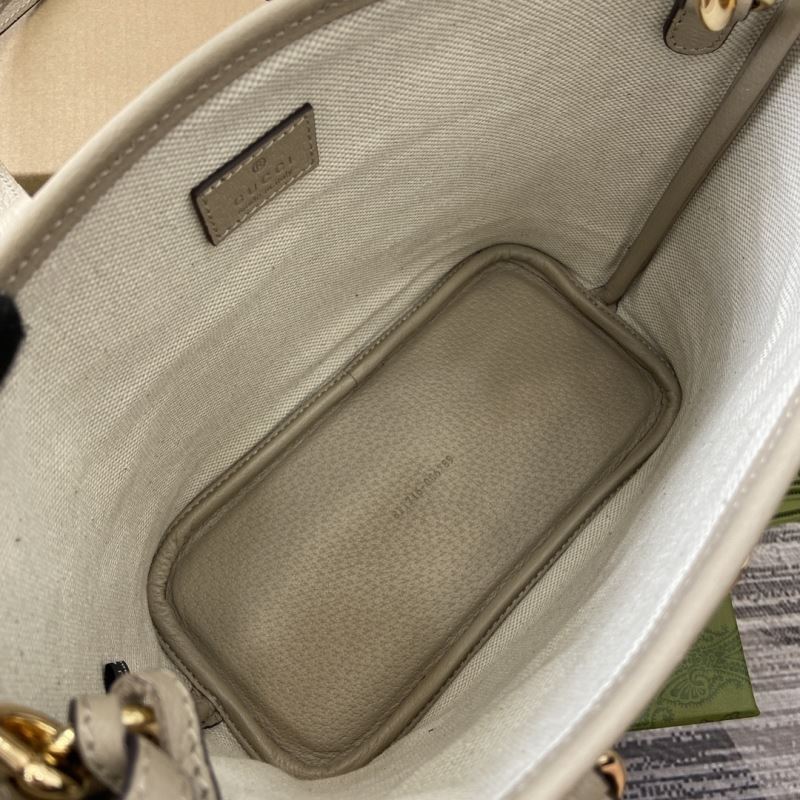 Gvc*1 tote bags